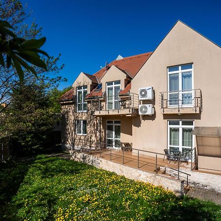 B&B Lajta Park Mosonmagyaróvár Dış mekan fotoğraf